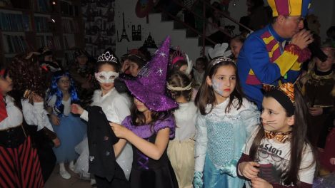 ageorgatos-frontistirio-ksenwn-glwsswn-carnival