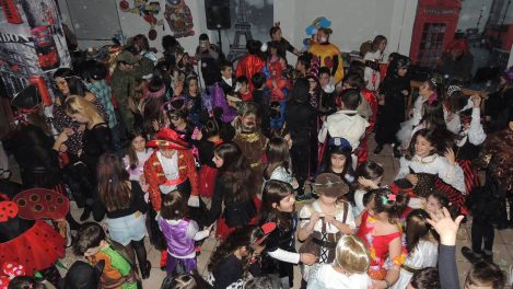 ageorgatos-frontistirio-ksenwn-glwsswn-carnival