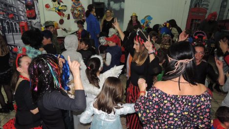 ageorgatos-frontistirio-ksenwn-glwsswn-carnival