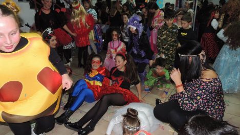 ageorgatos-frontistirio-ksenwn-glwsswn-carnival